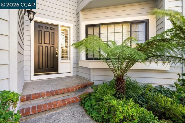 $1,449,800 | 207 Kingswood Court, Danville, CA 94506