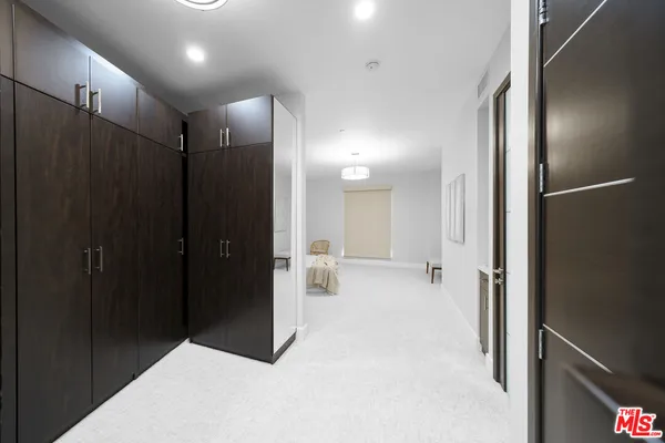 $6,000 | 1318 South Roxbury Drive, Unit 219, Los Angeles, CA 90035
