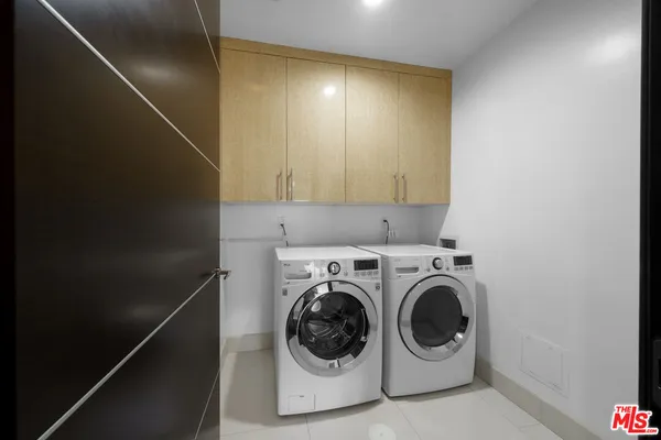 $6,000 | 1318 South Roxbury Drive, Unit 219, Los Angeles, CA 90035