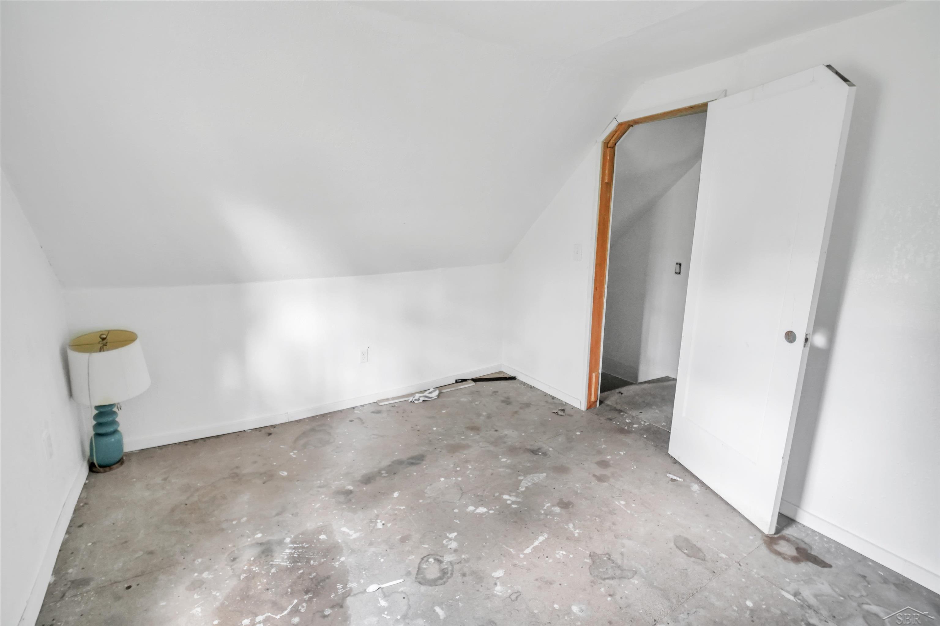 1575 Mack Road Saginaw, MI 48601 - Photo 9 of 14 50151436-fc56ddfb-83db-4acb-9d84-7eab14f4b5cc.JPG