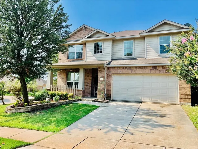 $2,995 | 816 Meandering Trail, Little Elm, TX 75068