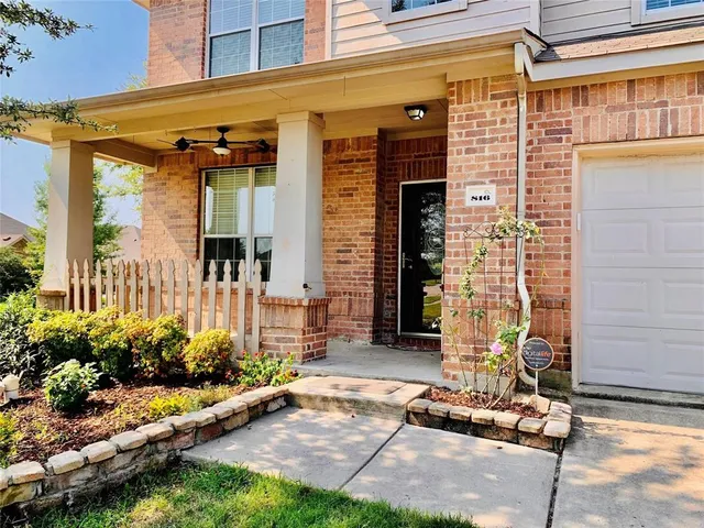 $2,995 | 816 Meandering Trail, Little Elm, TX 75068