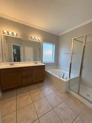 $2,995 | 816 Meandering Trail, Little Elm, TX 75068