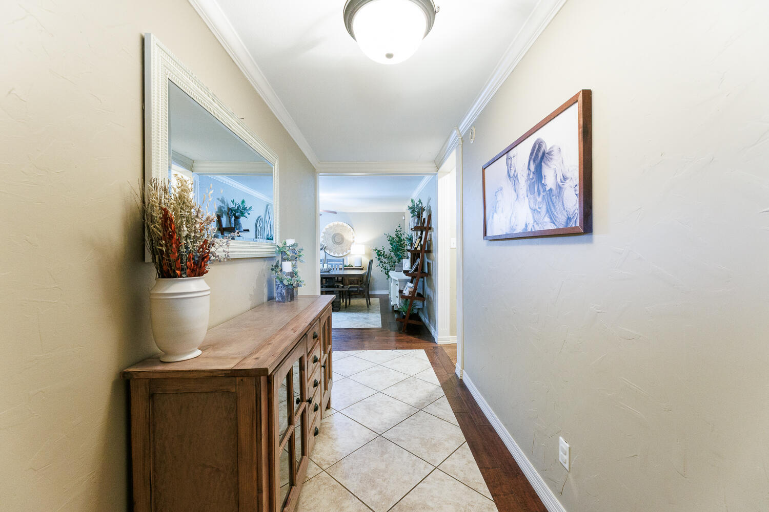 5408 28th Street Lubbock, TX 79407 - Photo 4 of 53 Entryway