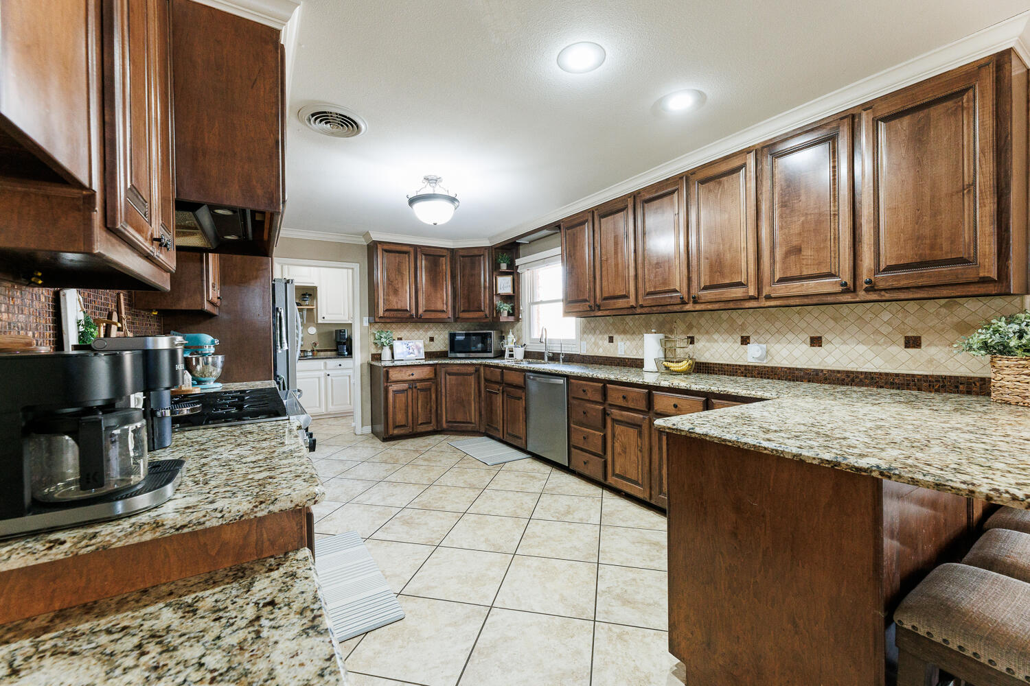 5408 28th Street Lubbock, TX 79407 - Photo 10 of 53 Kitchen