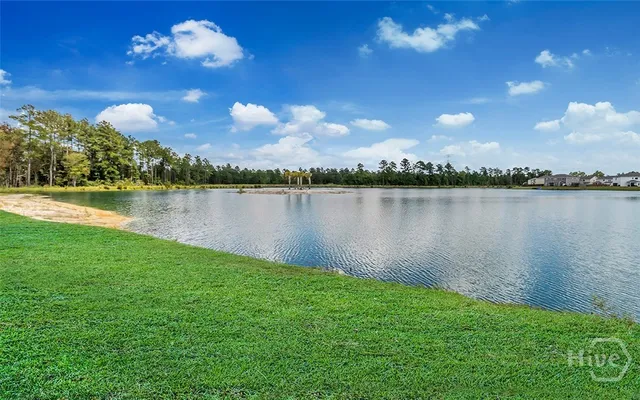 $2,600 | 158 Guana Lane, Bloomingdale, GA 31302