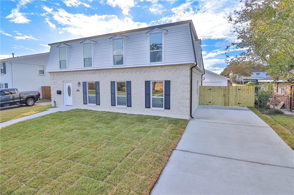 792 Deerfield Road Gretna, LA 70056 - Photo 1 of 18 Gallery Image 1