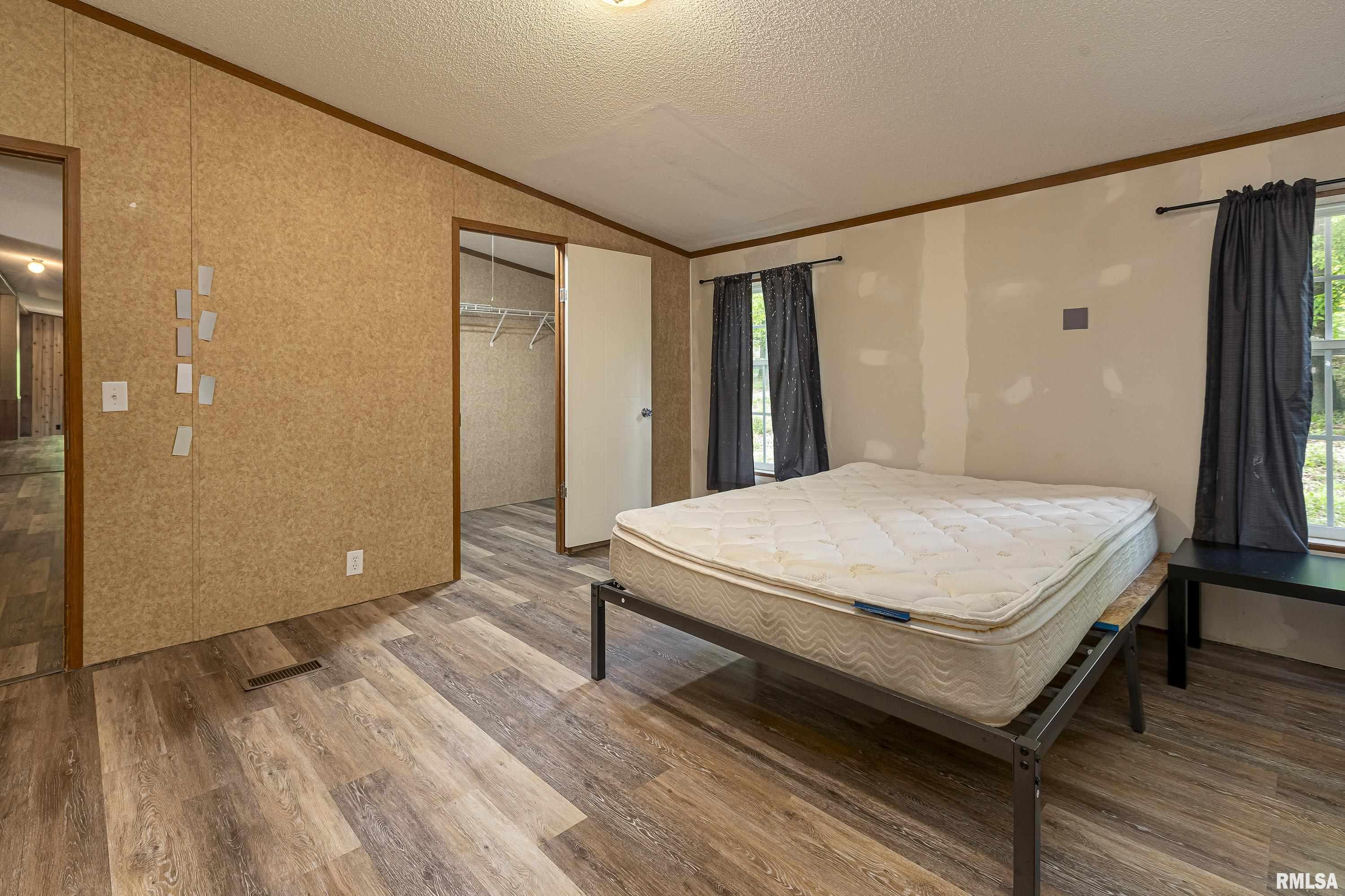 2947 Dillinger Road Carbondale, IL 62901 - Photo 10 of 37 Gallery Image 10