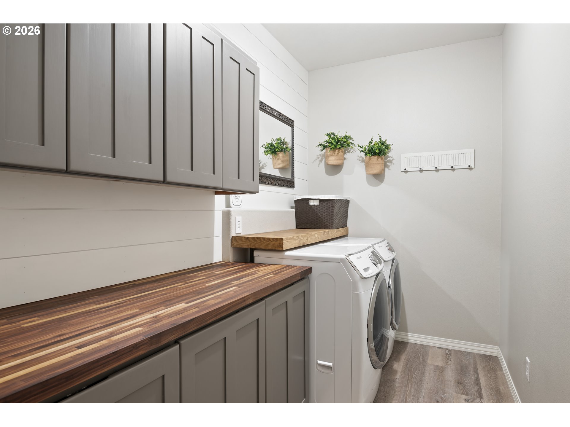 5915 Northwest 289th Street Ridgefield, WA 98642 - Photo 15 of 42 Laundry