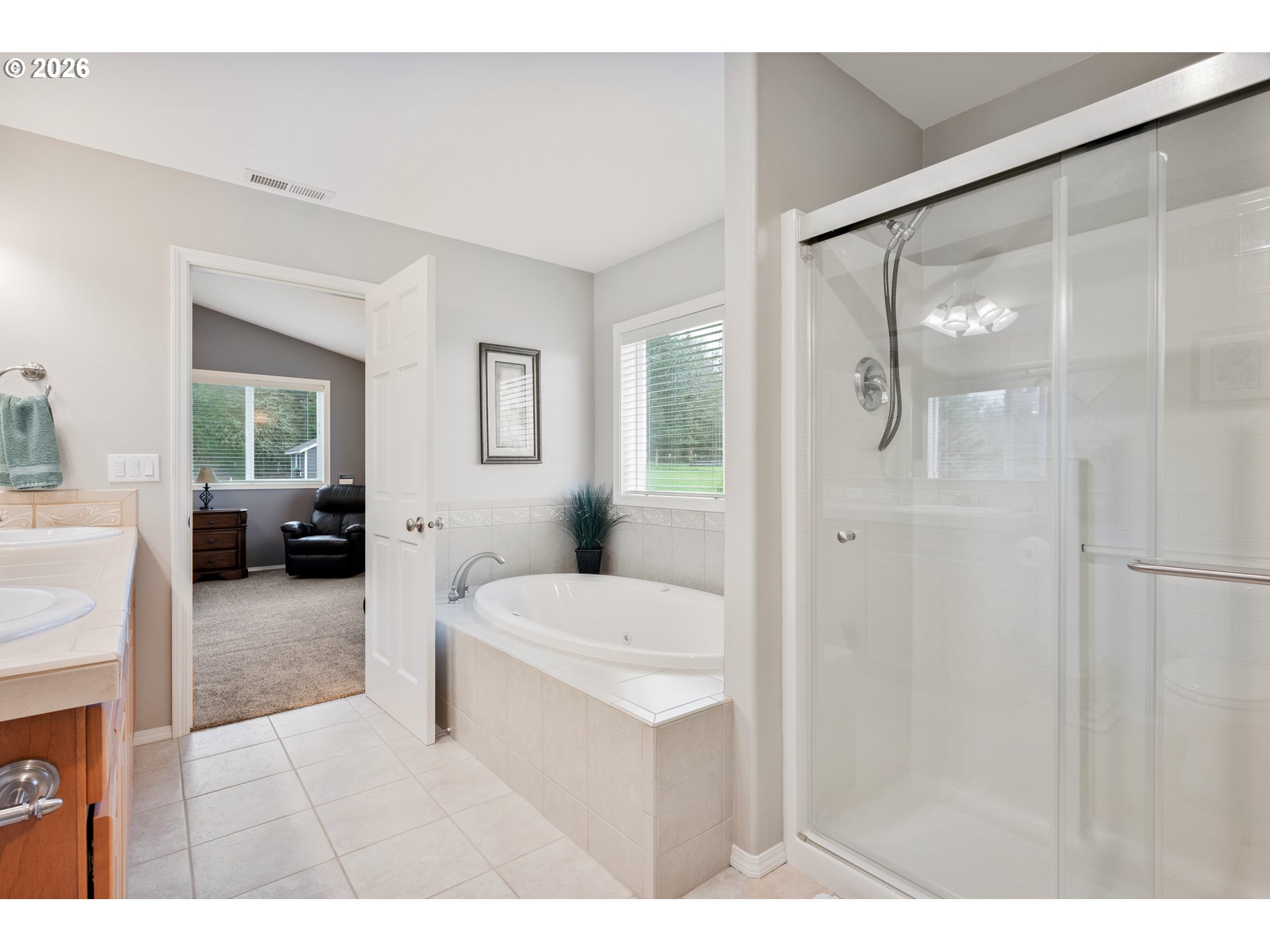 5915 Northwest 289th Street Ridgefield, WA 98642 - Photo 22 of 42 Primary Bedroom