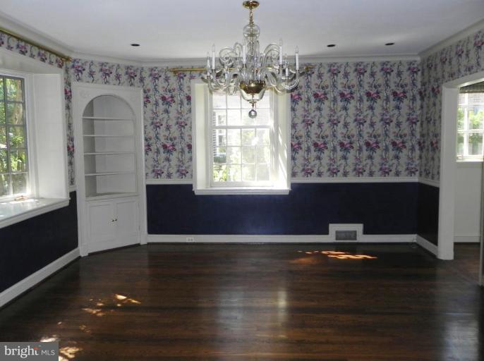 110 Enfield Road Baltimore, MD 21212 - Photo 5 of 26 Dining Room