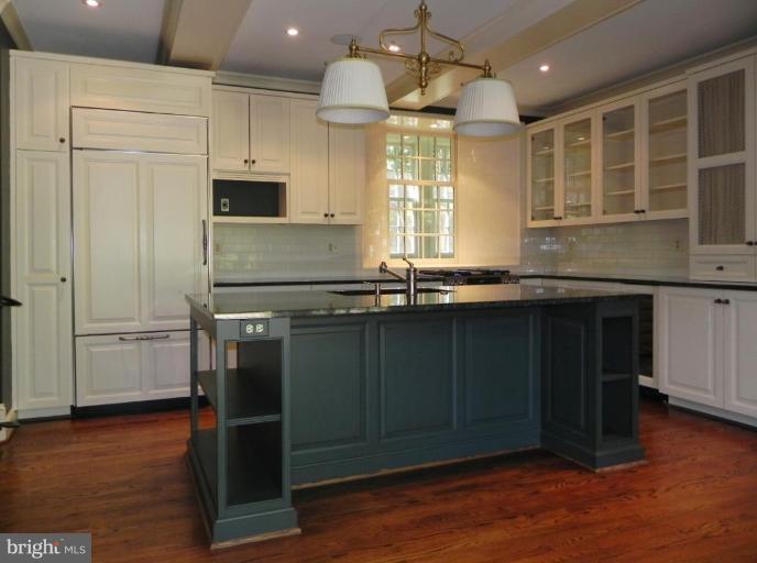 110 Enfield Road Baltimore, MD 21212 - Photo 8 of 26 Kitchen