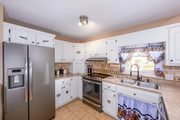 $329,800 | 41 Little Brook Terrace, Hayesville, NC 28904