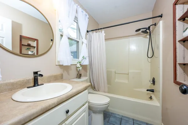 $329,800 | 41 Little Brook Terrace, Hayesville, NC 28904