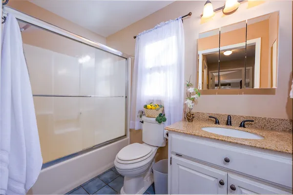 $329,800 | 41 Little Brook Terrace, Hayesville, NC 28904