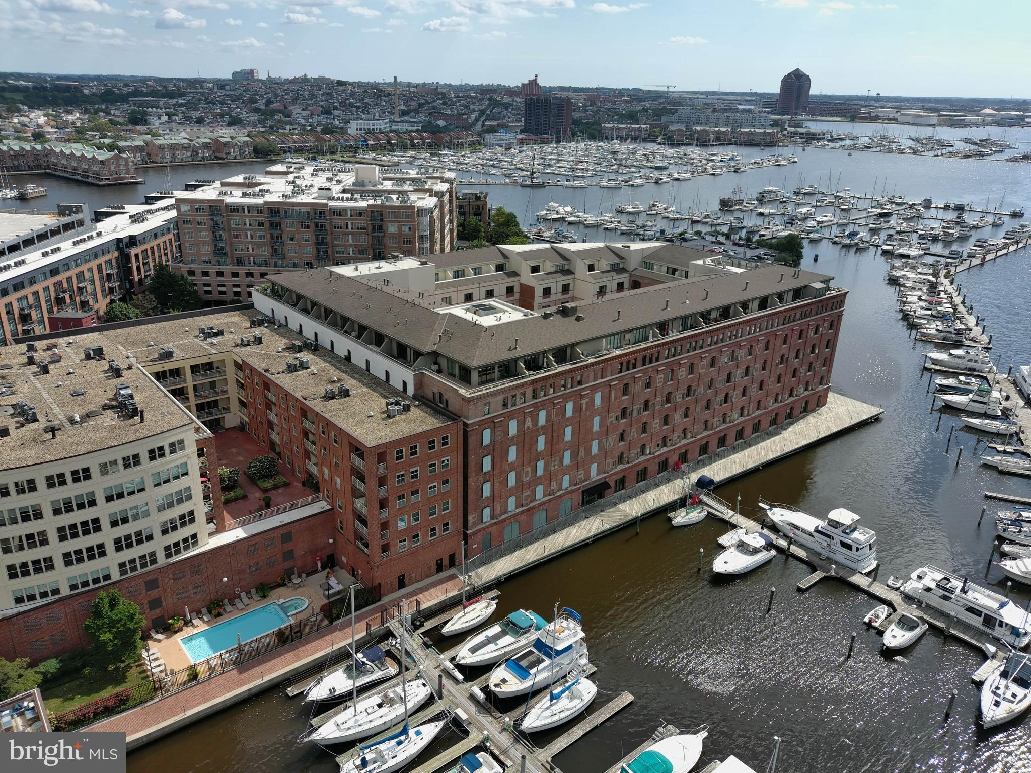 1000 Fell Street, Unit 646 Baltimore, MD 21231 - Photo 30 of 47 a view of a city skyline
