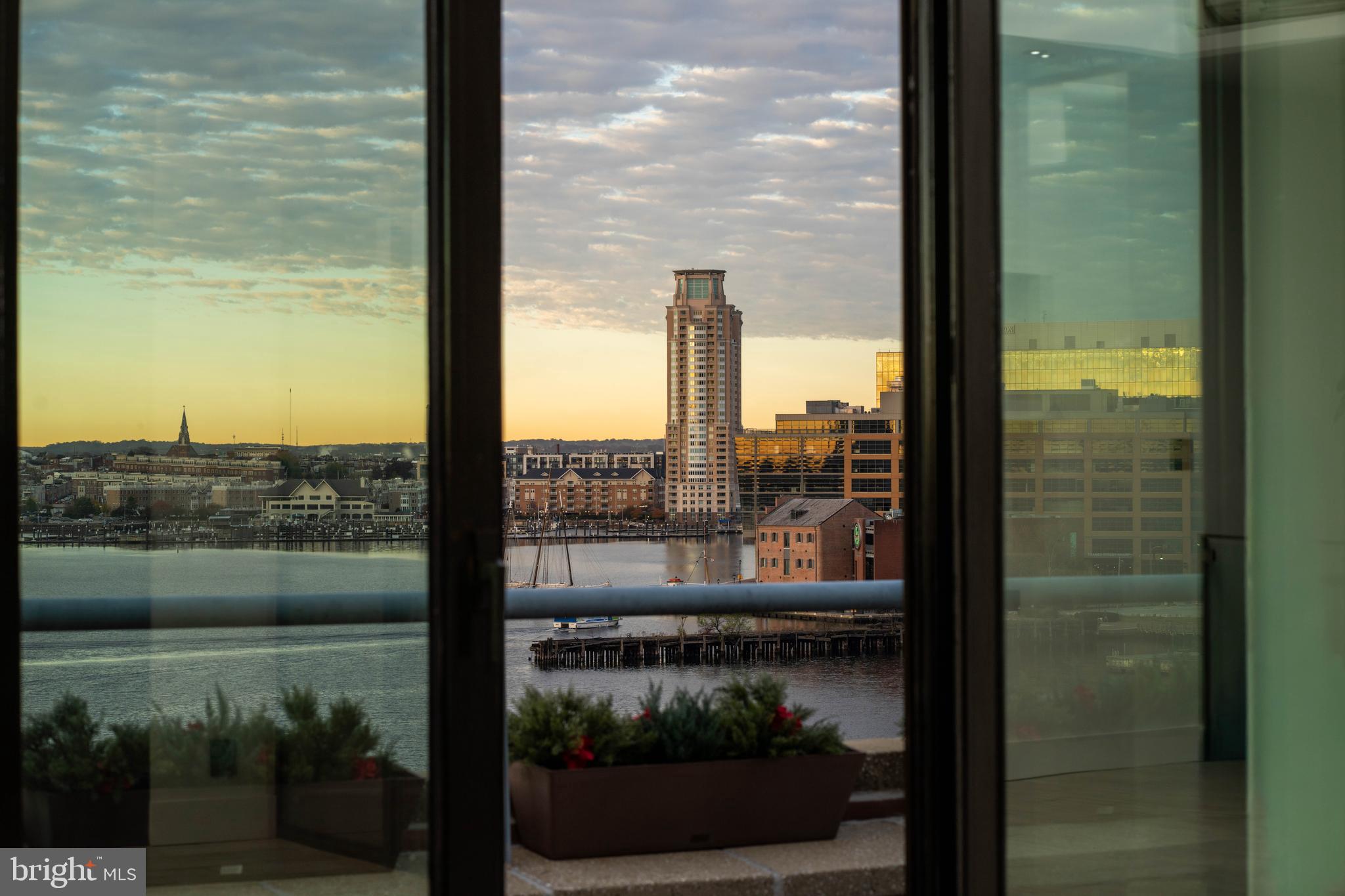 1000 Fell Street, Unit 646 Baltimore, MD 21231 - Photo 4 of 47 a view of a lake from a window