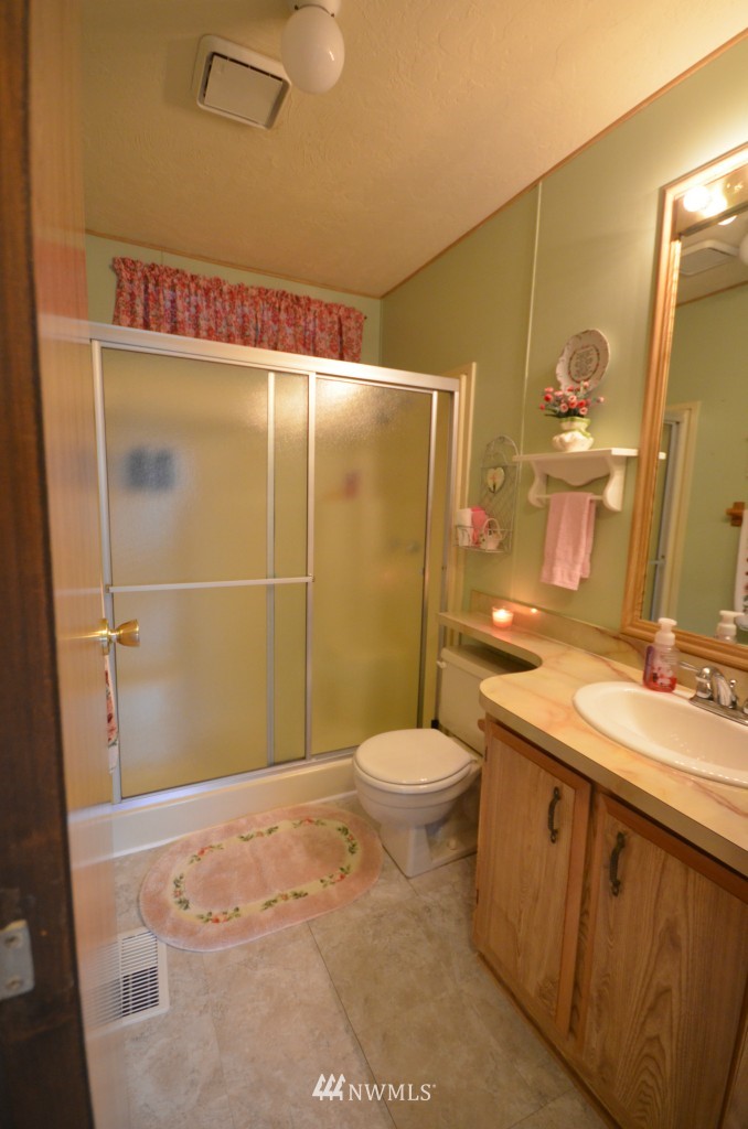 23700 9th Place West Bothell, WA 98021 - Photo 14 of 20