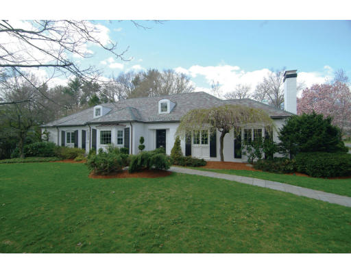11 Princeton Road Brookline, MA 02467 - Photo 1 of 13 a front view of a house with a yard