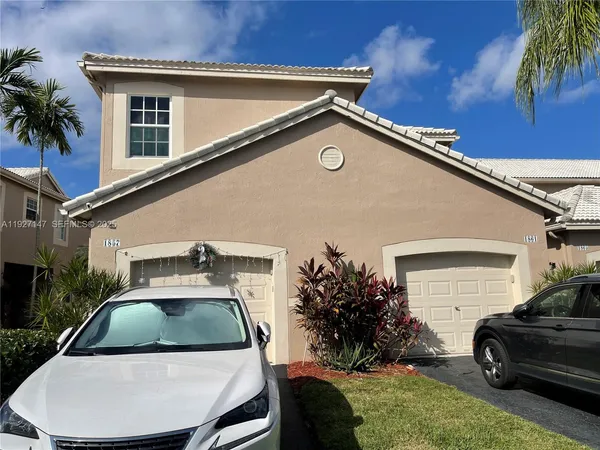 $3,400 | 1861 Salerno Circle, Unit 1861, Weston, FL 33327