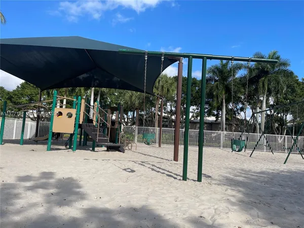 $3,400 | 1861 Salerno Circle, Unit 1861, Weston, FL 33327