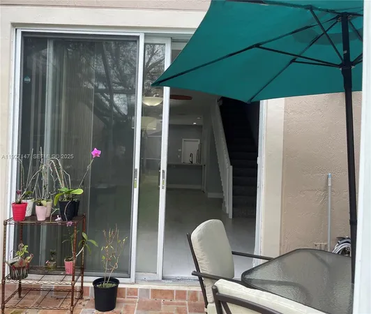 $3,400 | 1861 Salerno Circle, Unit 1861, Weston, FL 33327