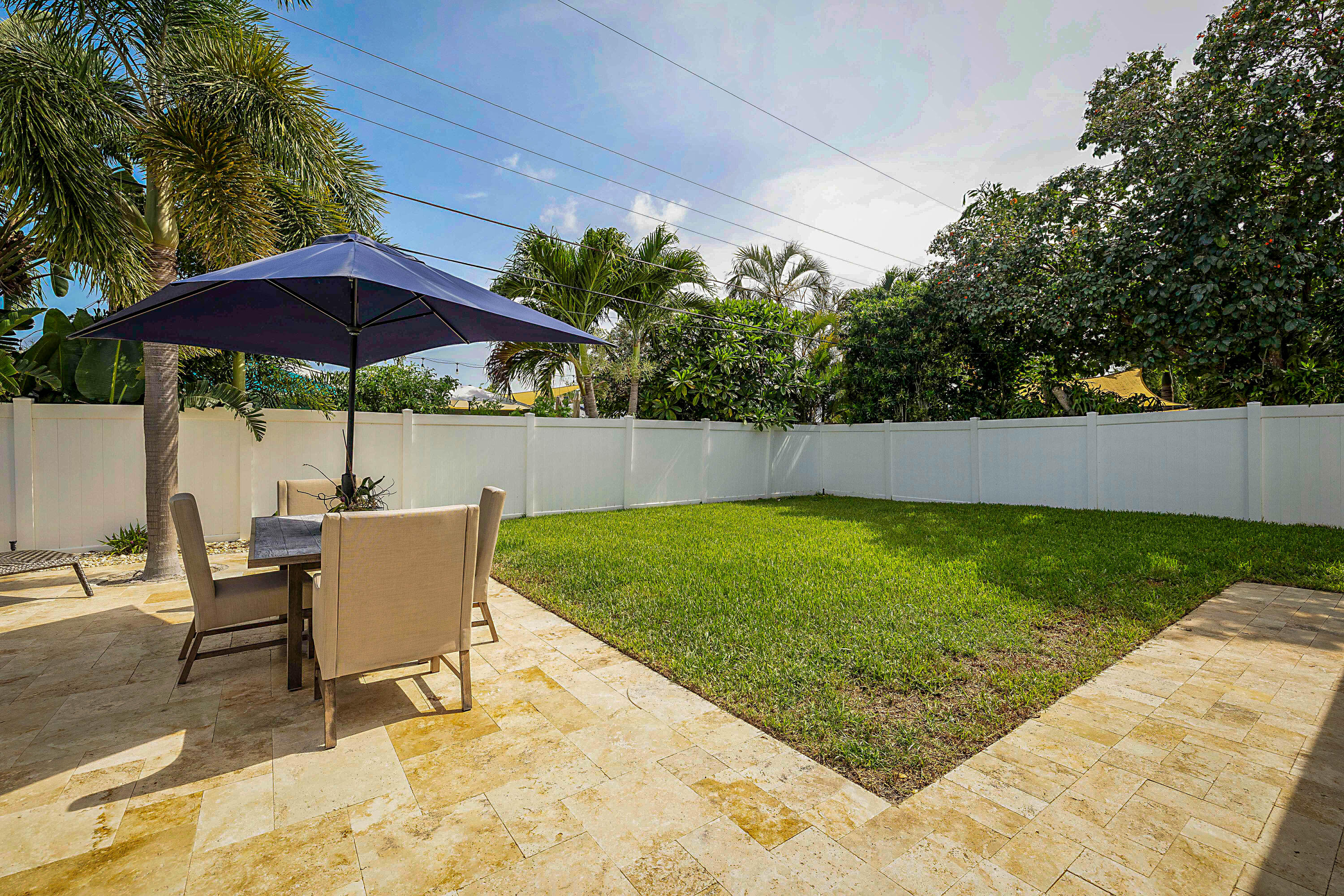 2620 Northeast 53rd Street Lighthouse Point, FL 33064 - Photo 6 of 44 2620 NE 53rd St -38