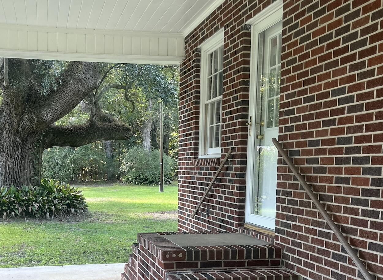 11275 Round O Road Round O, SC 29474 - Photo 4 of 21 Utsey-17