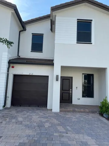 $3,500 | 212 Southwest 159th Terrace, Pembroke Pines, FL 33027