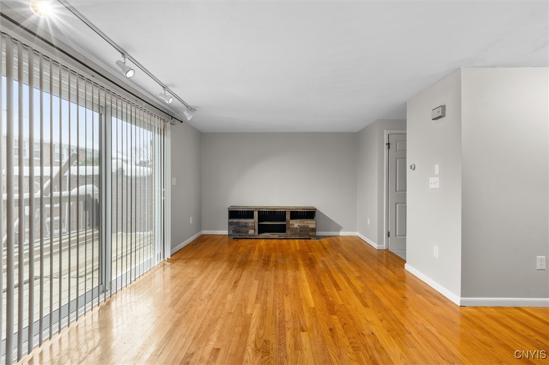 4307 Candlelight Lane Clay, NY 13090 - Photo 10 of 21