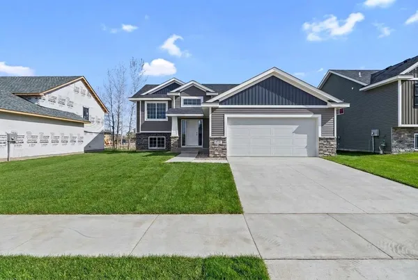 $378,900 | 720 Margaret Lane Northeast, Isanti, MN 55040