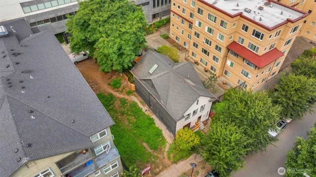 an aerial view of multiple house