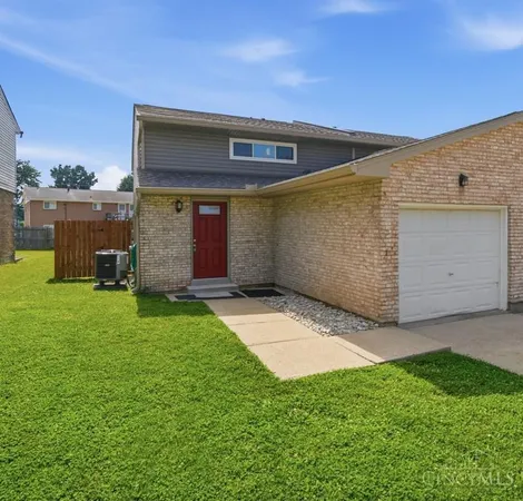 $225,000 | 128 Highridge Court, Franklin, OH 45005