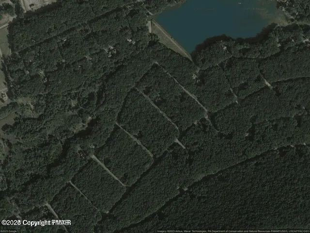 $17,000 | 132 Kenoza Drive, Hazleton, PA 18202