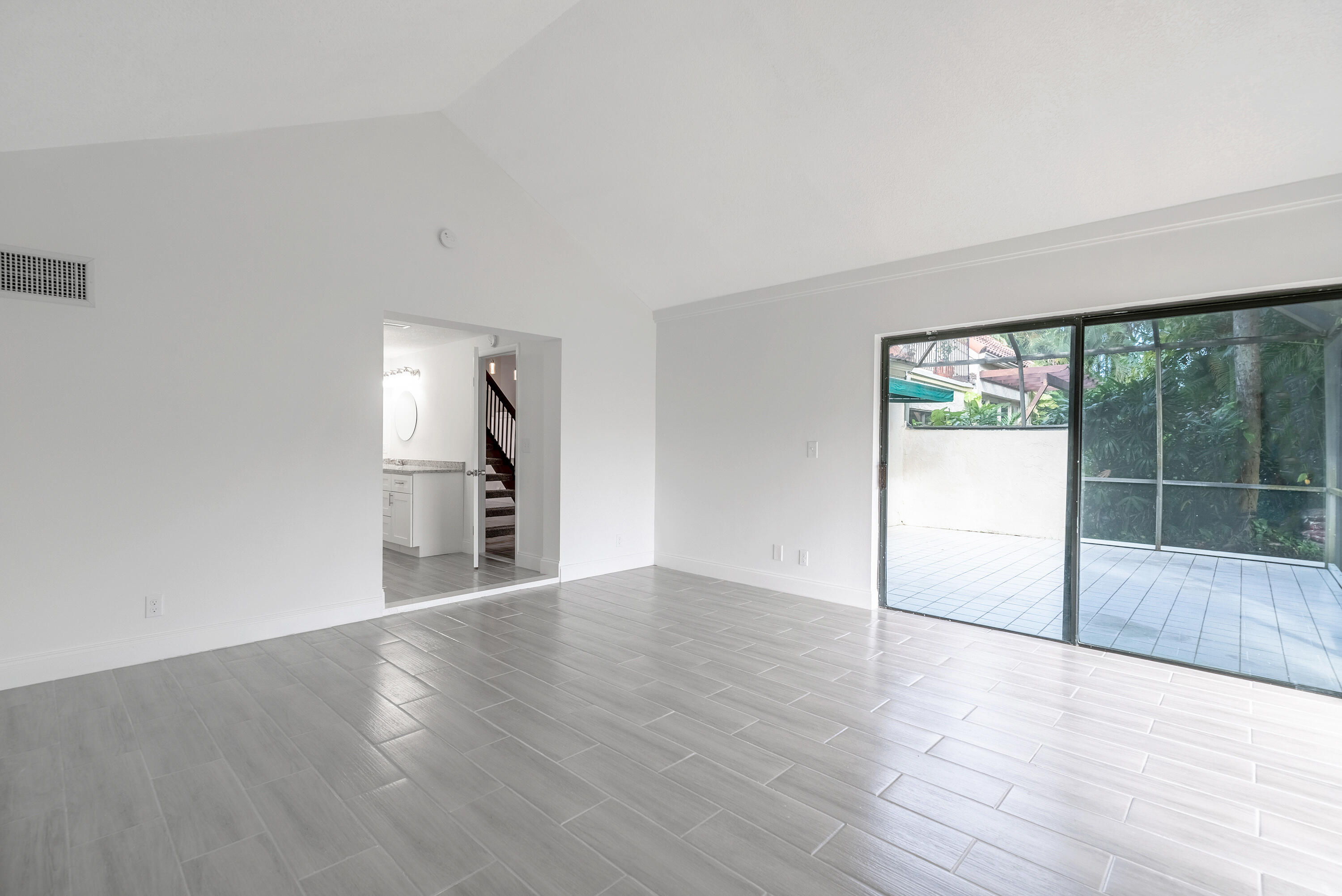 6314 Las Flores Drive Boca Raton, FL 33433 - Photo 16 of 41 6314LasFloresDrBocaRaton-16
