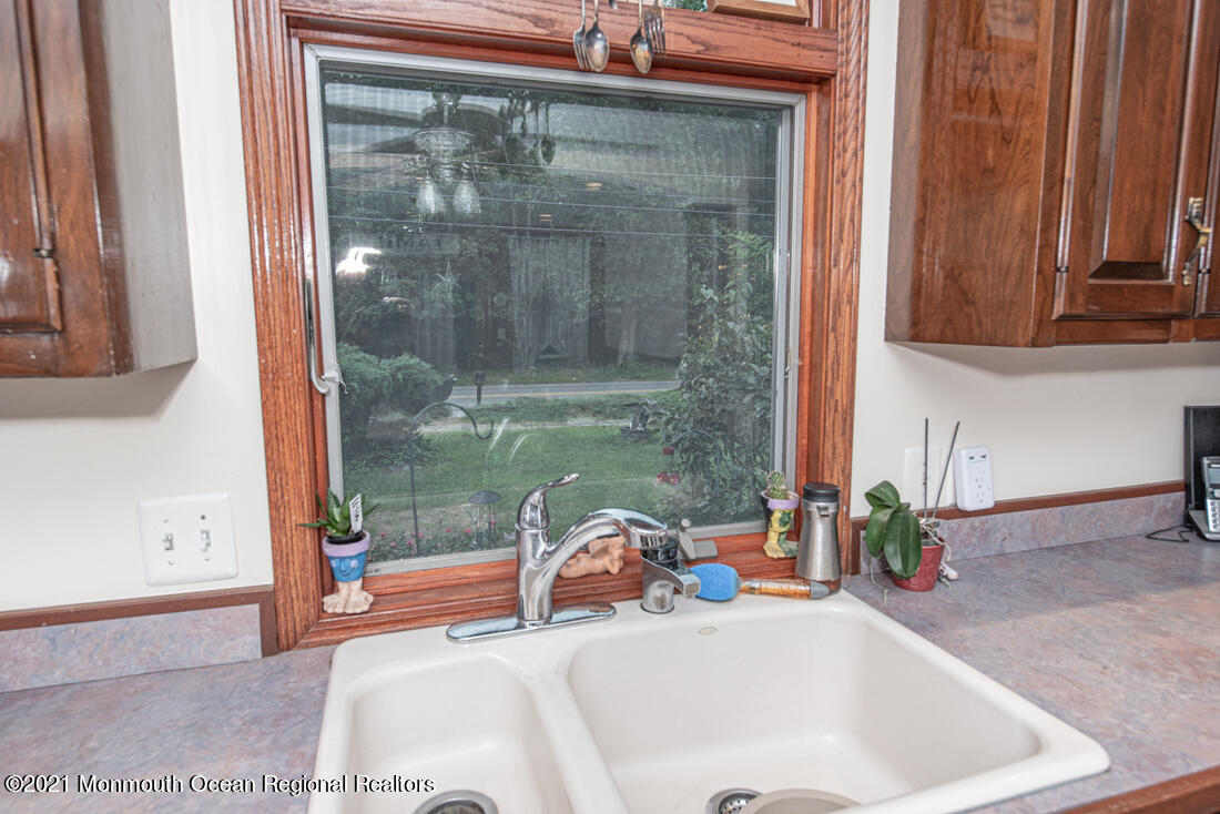 490 Hyson Road Jackson, NJ 08527 - Photo 20 of 47 Kitchen window view
