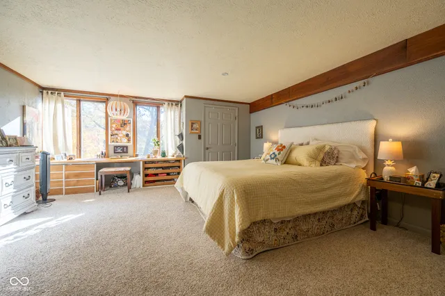 $312,000 | 10945 East Hidden Lane, Rockville, IN 47872