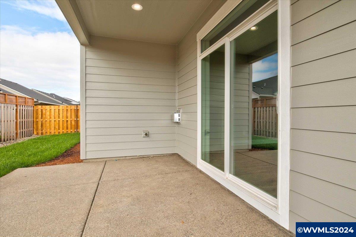 985 Sassafras Street Independence, OR 97351 - Photo 34 of 37 Gallery Image 34