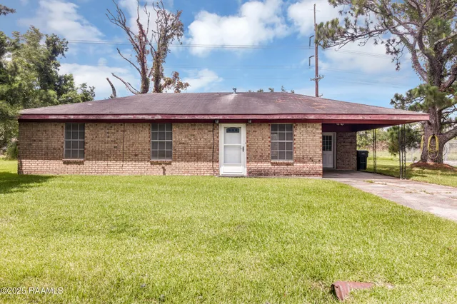 $110,000 | 1102 Macho Grande Street, New Iberia, LA 70563