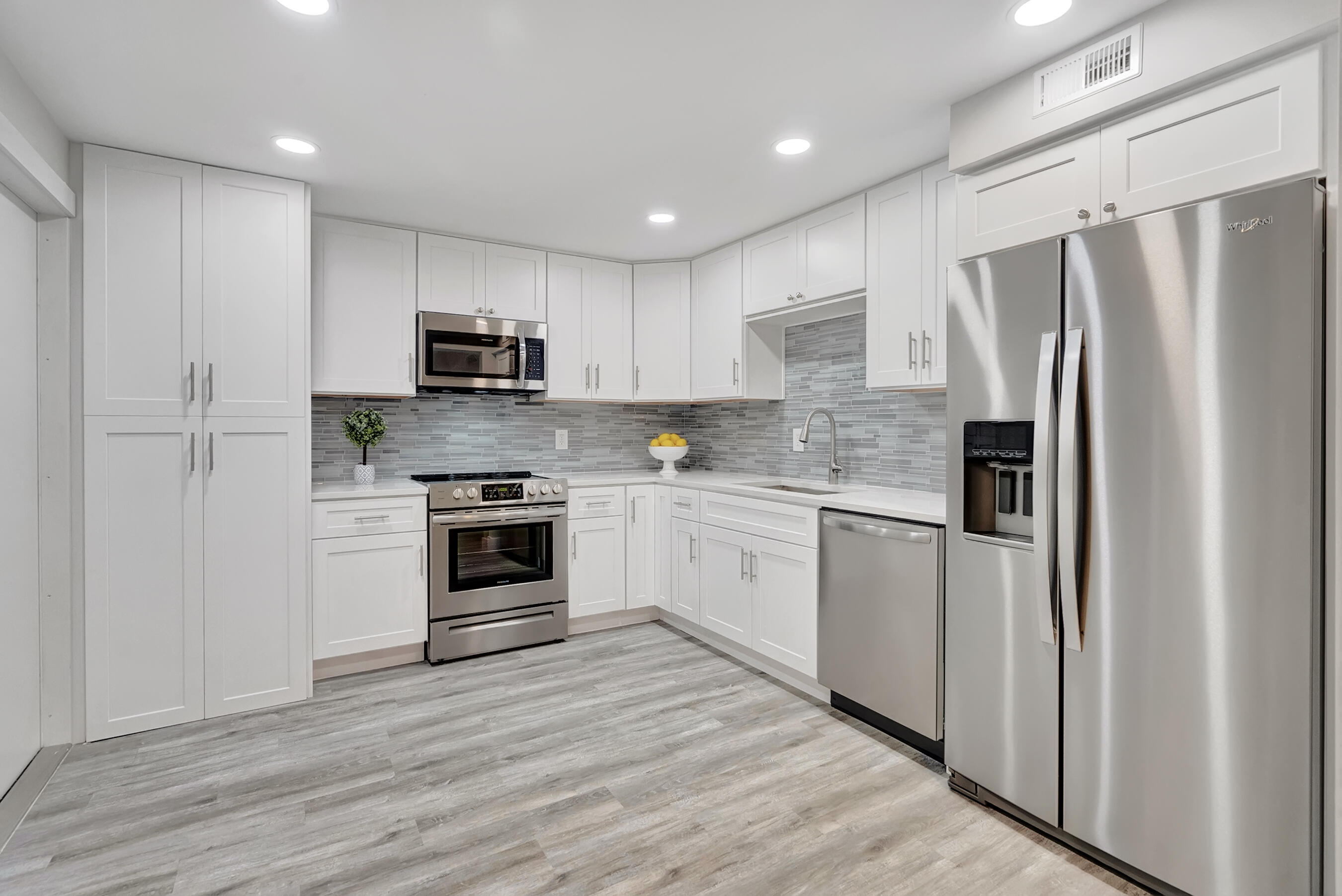 501 Southwest 11th Place, Unit 311 Boca Raton, FL 33432 - Photo 1 of 29 DSC02994
