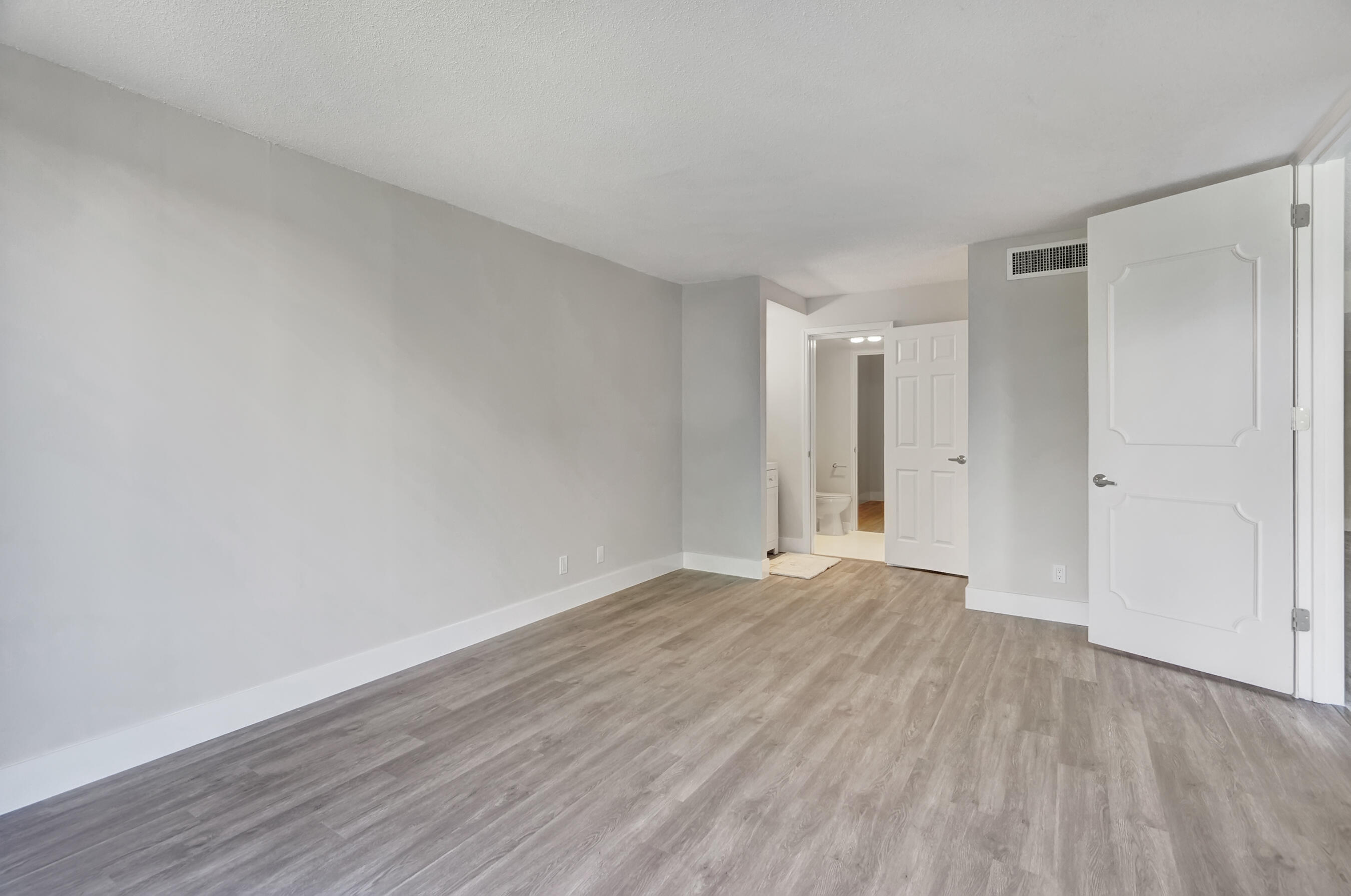 501 Southwest 11th Place, Unit 311 Boca Raton, FL 33432 - Photo 15 of 29 DSC03084