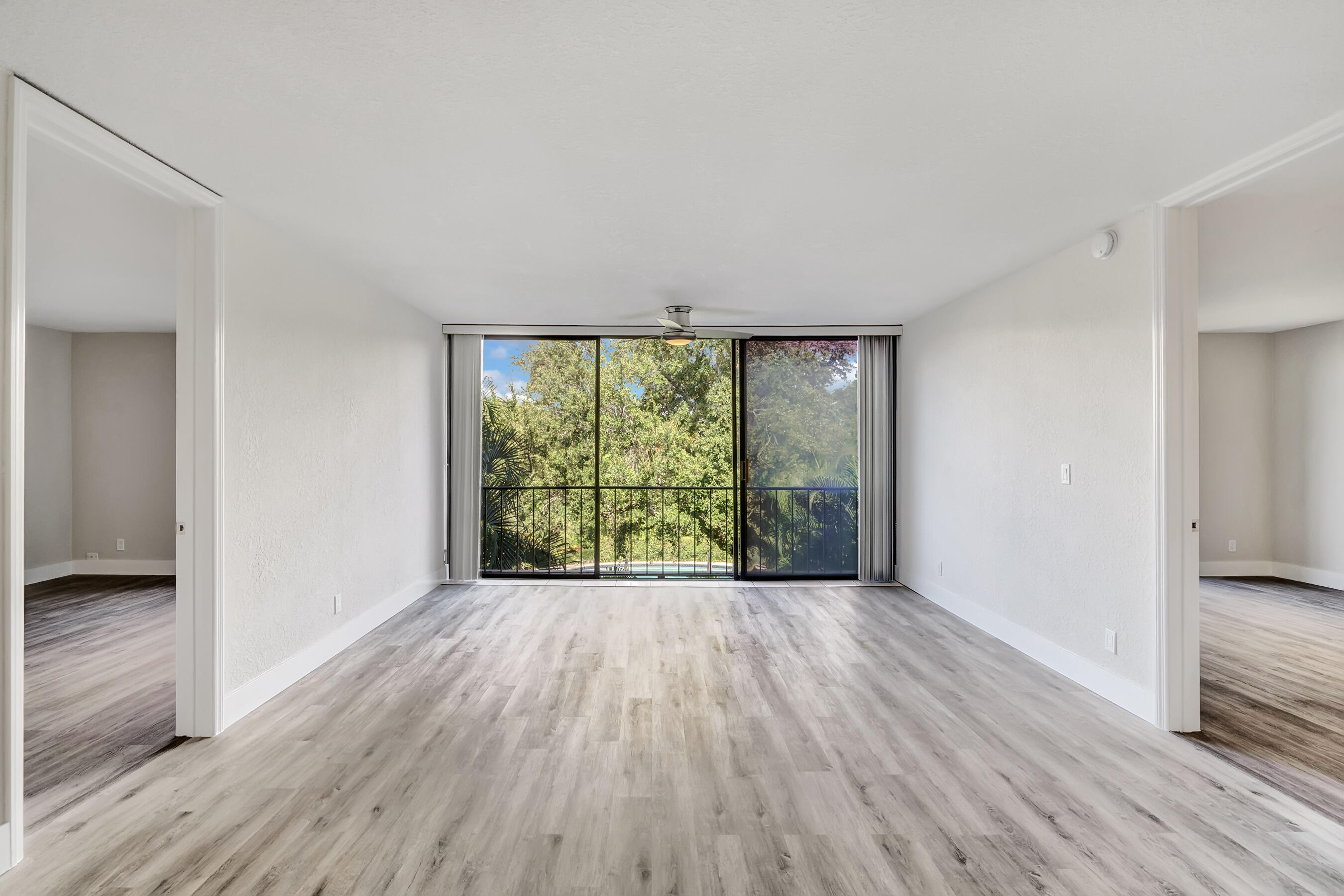 501 Southwest 11th Place, Unit 311 Boca Raton, FL 33432 - Photo 6 of 29 DSC03019