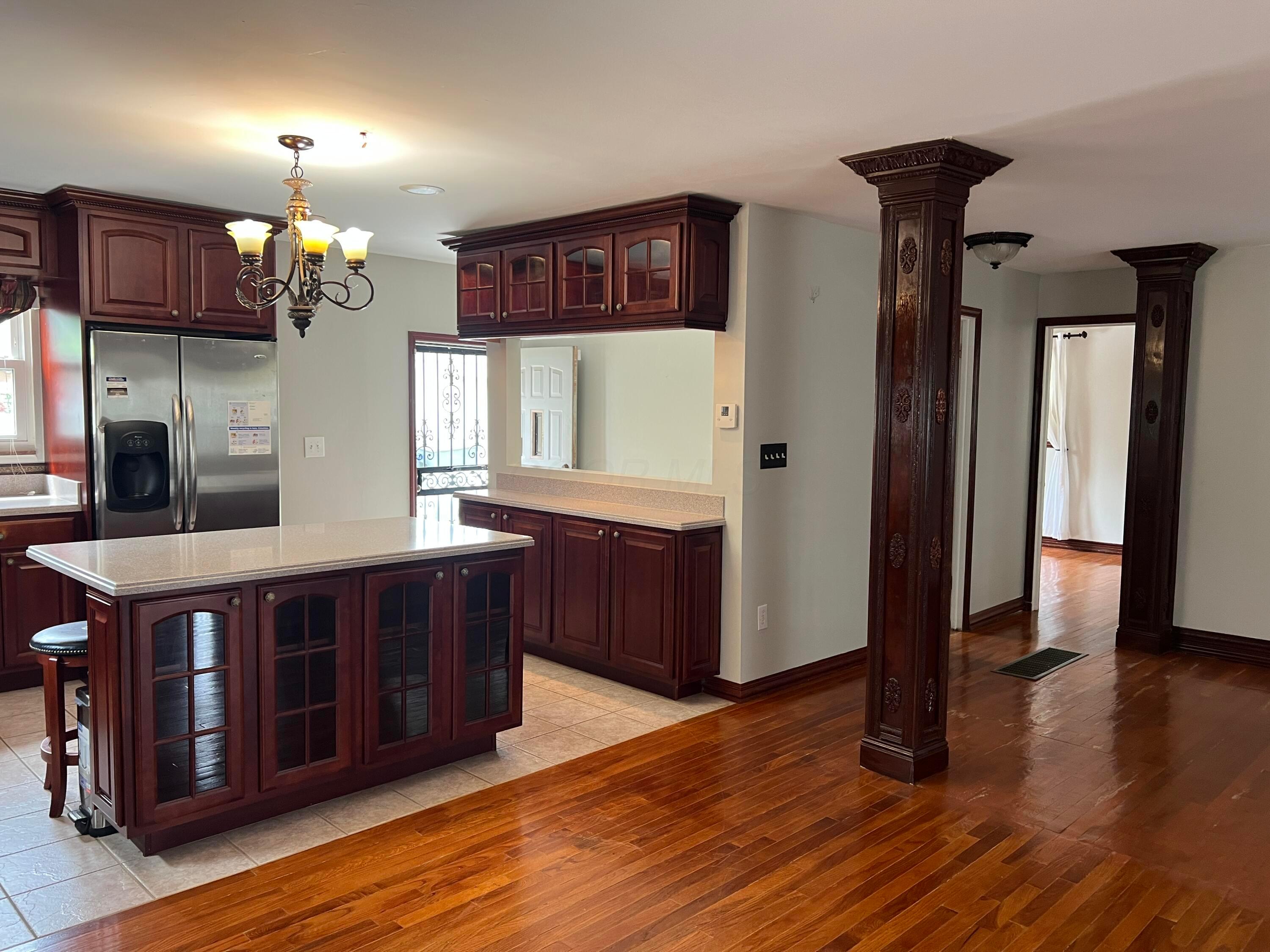 3225 Whitehead Road Columbus, OH 43204 - Photo 9 of 28