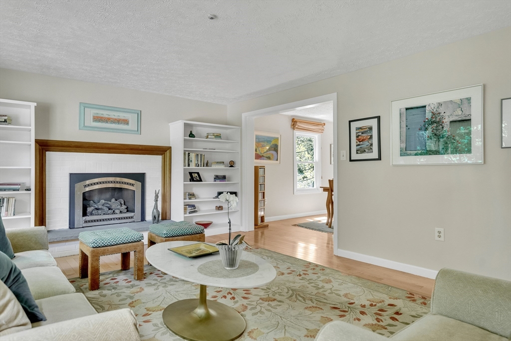 7 Jean Road Lexington, MA 02421 - Photo 5 of 38