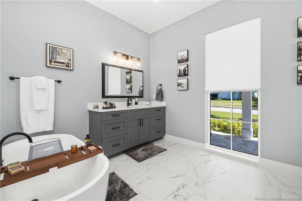 5169 Southeast Horseshoe Point Road Stuart, FL 34997 - Photo 19 of 54