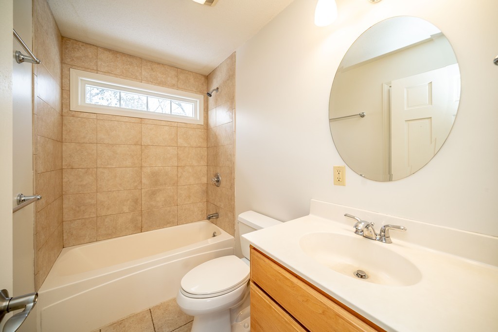 290-292 Page Boulevard Springfield, MA 01104 - Photo 13 of 26 Gallery Image 13