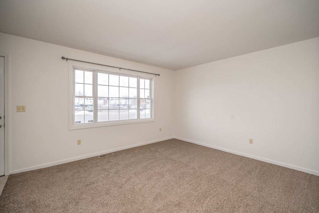 290-292 Page Boulevard Springfield, MA 01104 - Photo 9 of 26 Gallery Image 9