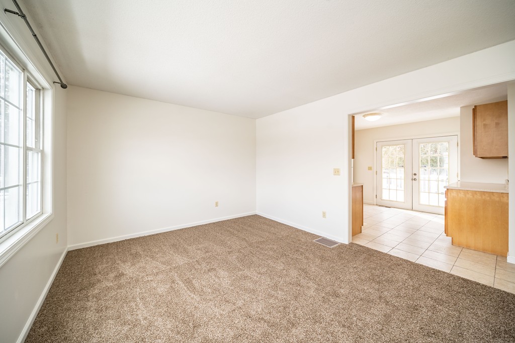 290-292 Page Boulevard Springfield, MA 01104 - Photo 10 of 26 Gallery Image 10
