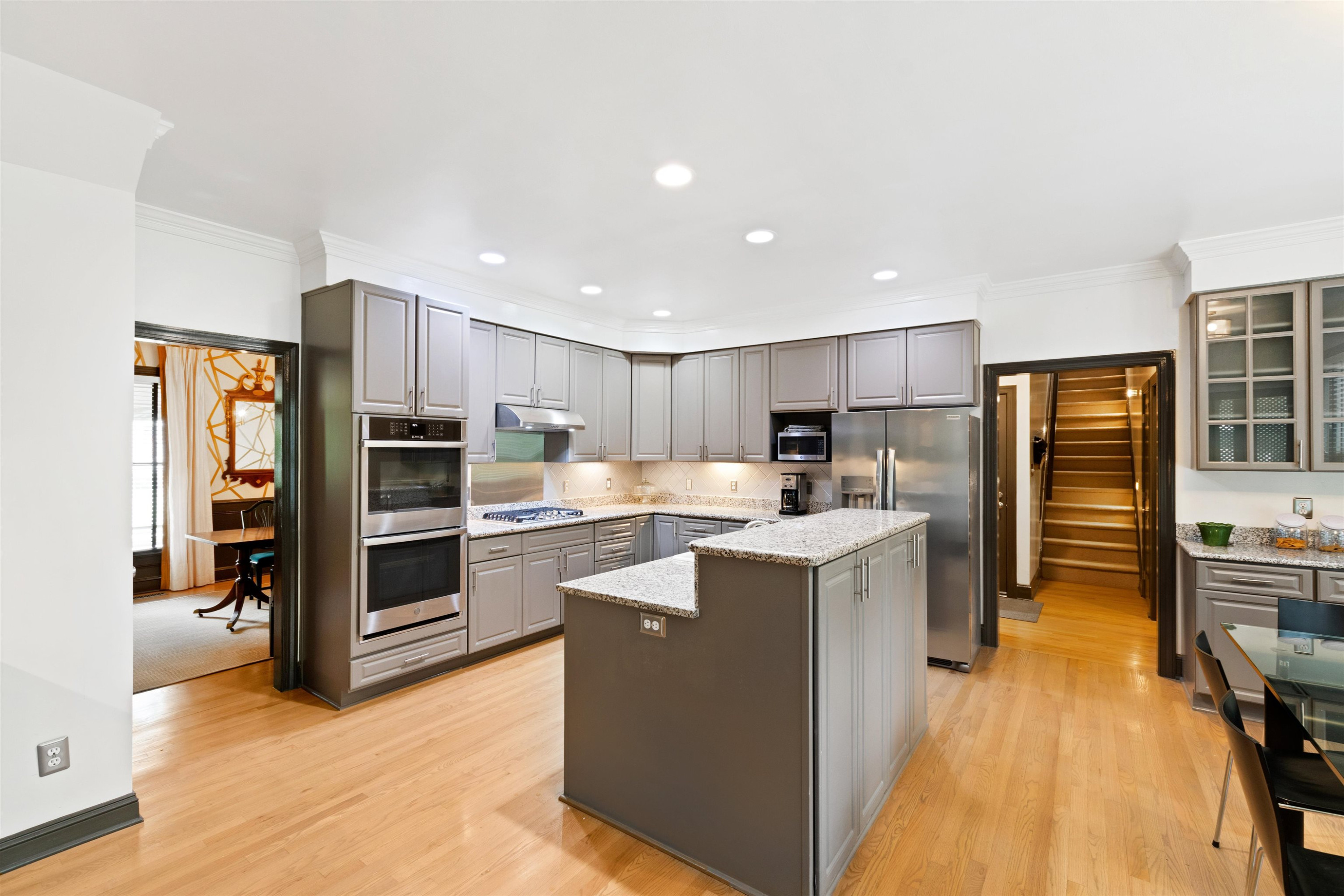 3241 Anderson Drive Raleigh, NC 27609 - Photo 17 of 68 Photo 17