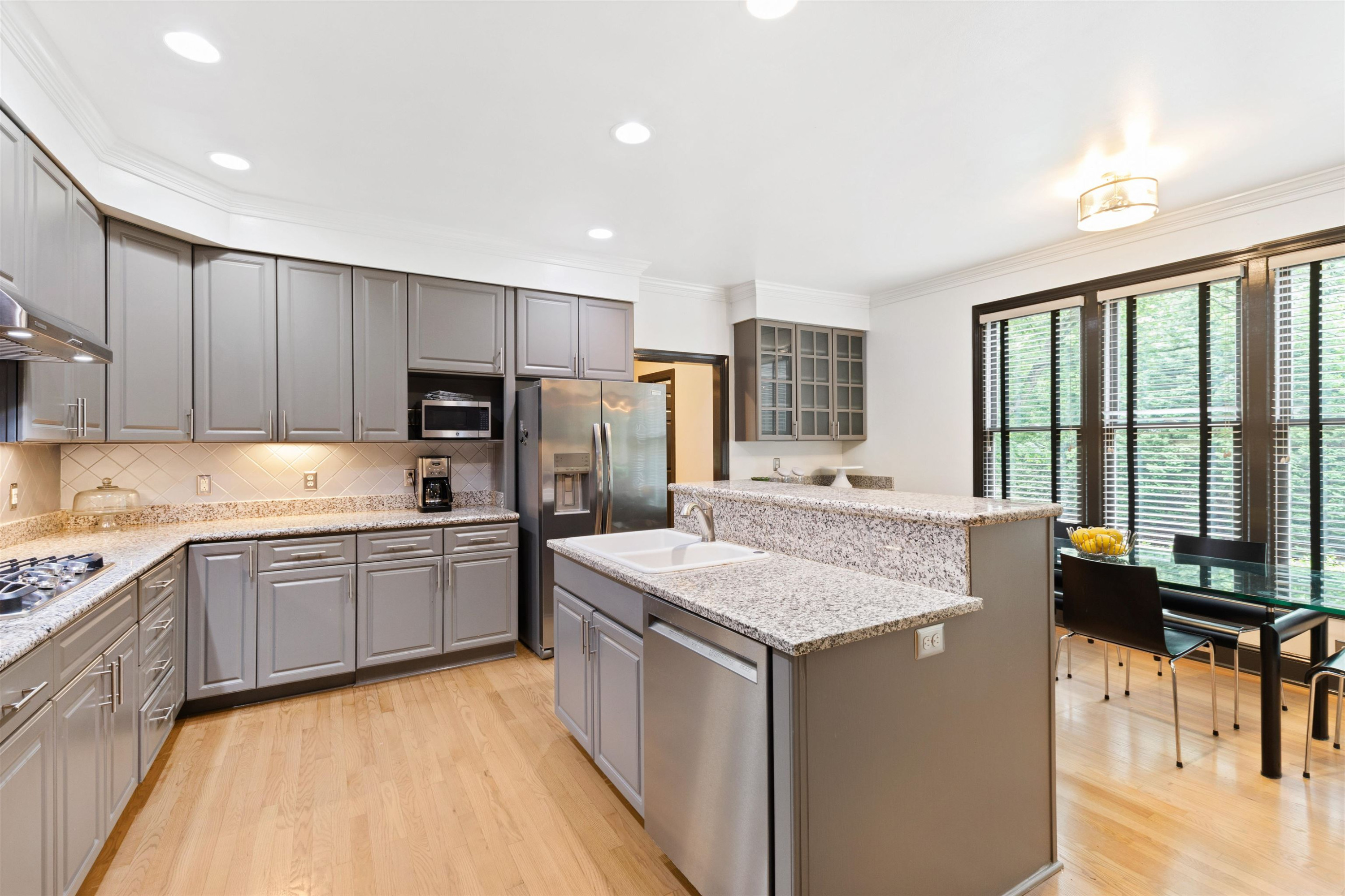 3241 Anderson Drive Raleigh, NC 27609 - Photo 18 of 68 Photo 18